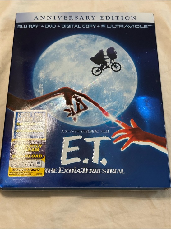 Universal Studio Other - E.T. The Extra-Terrestrial Anniversary Edition Blu-ray + DVD -